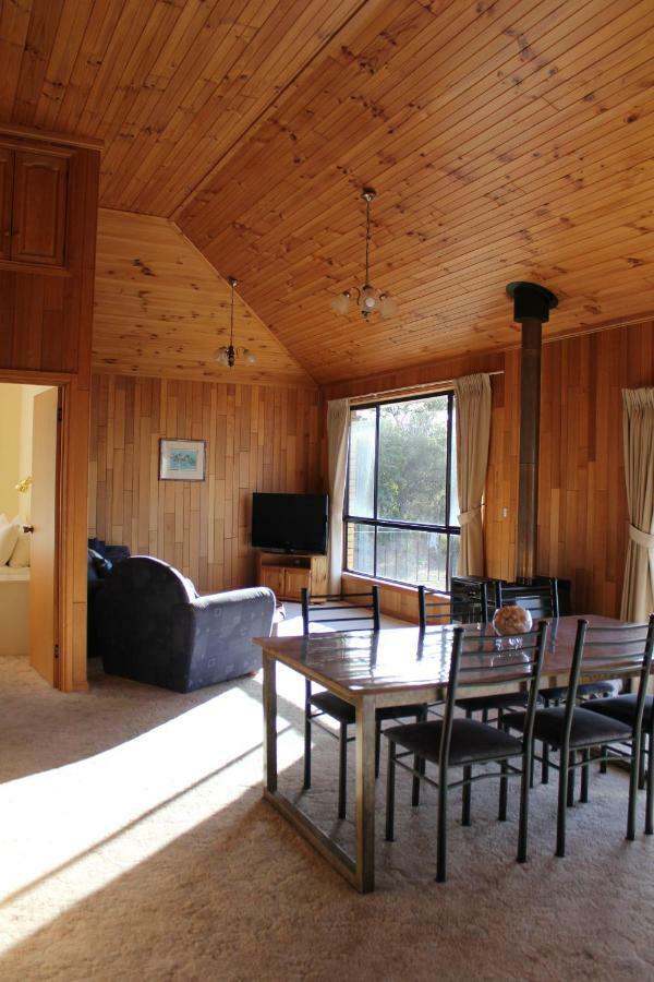 Bicheno'S Ocean View Retreat Aparthotel Exterior photo